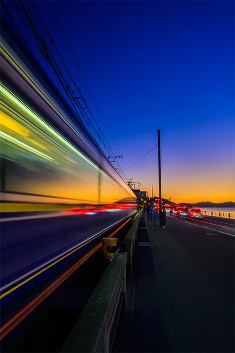 初陽に向かって